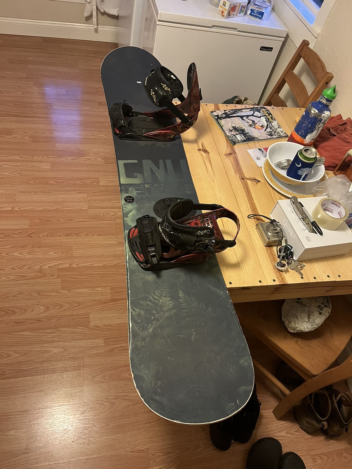 GNU スノーボード temple cummins アートワーク付き 【公式通販】