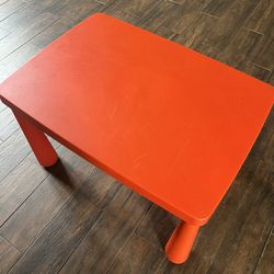 IKEA table