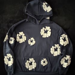 Size MEIDUM hoodie