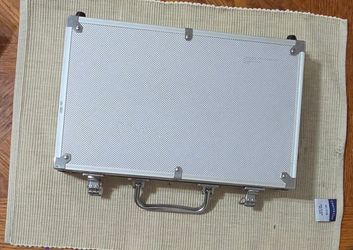 Texas Hold'Em Poker Chip Set Aluminium Case