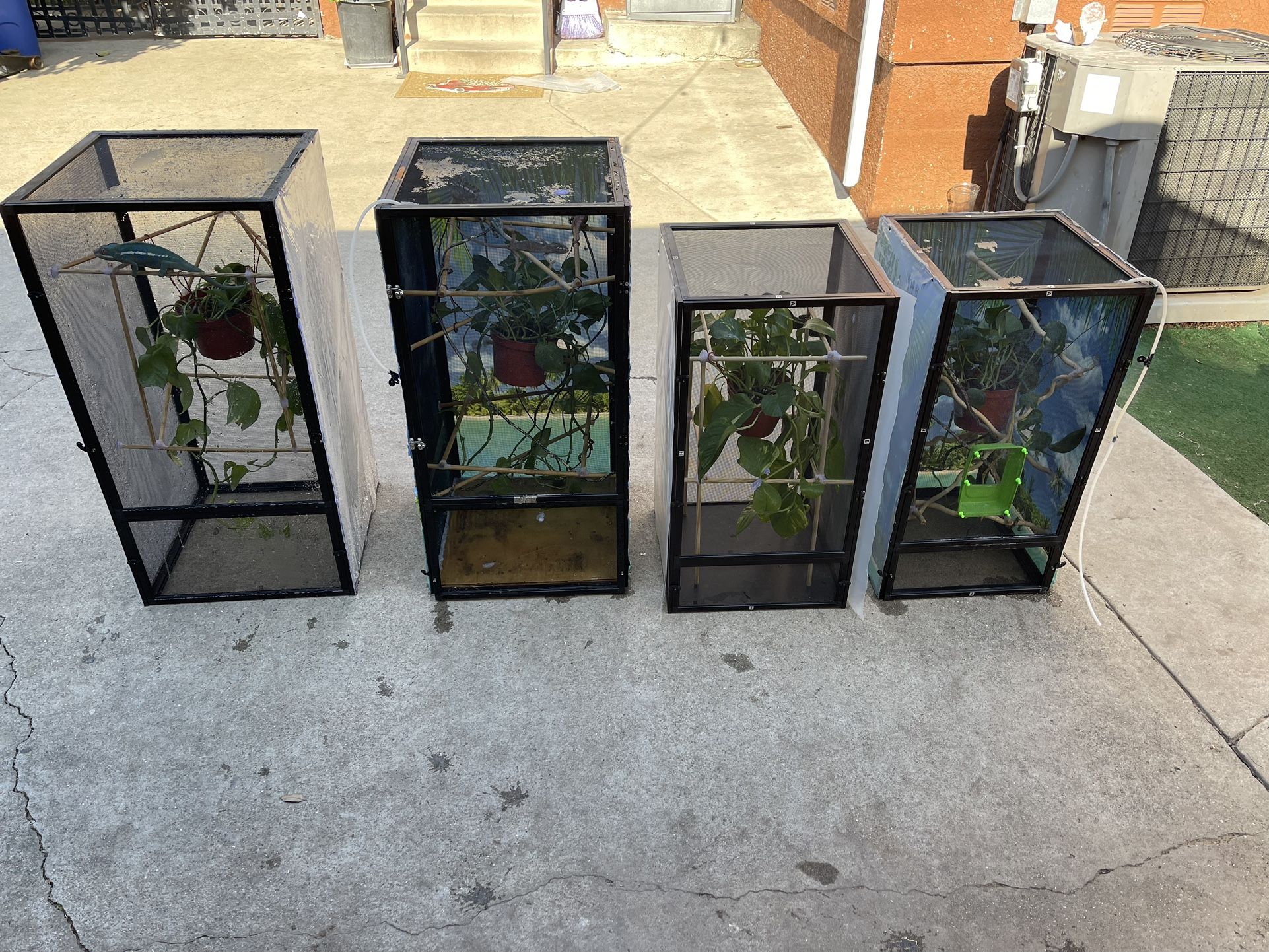 Cage Terrarium for Sale in Montebello, CA OfferUp