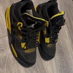 Retro Air Jordan 4 Thunder Men’s 8.5