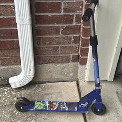 Huffy Avengers Scooter