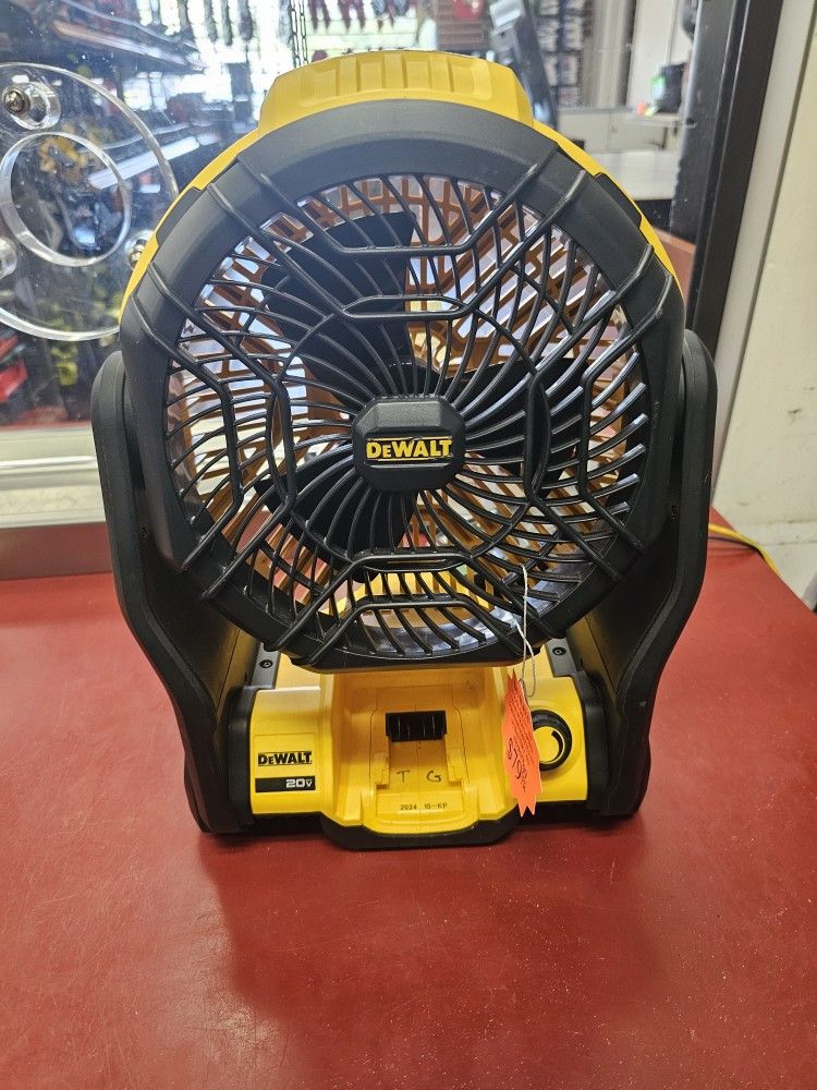 96091 **tool Only*** Dewalt DCE512 20v Litbium Ion 3-speed Cordless Jobsite Fan 587140