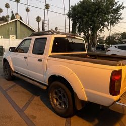 Nissan Frontier 2004