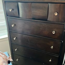 Dresser And night Stand 