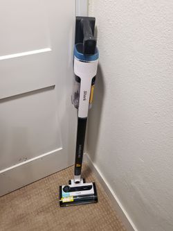 Shark Pro UZ565H Cordless Vacuum Clean Sense IQ
