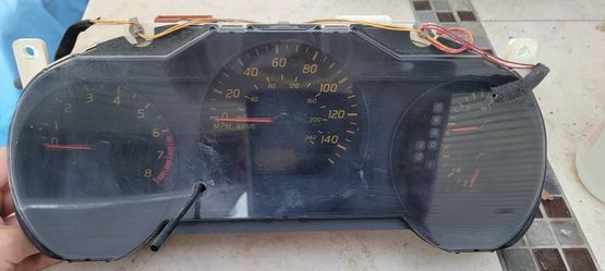 2002-2004 Nissan Altima Steering Wheel, Column And Parts