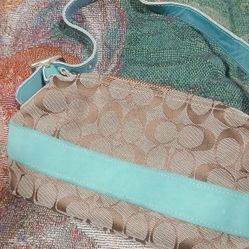 Small Coach Purse With Teal Strip