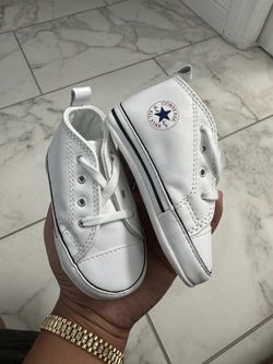 NEW Converse Baby/Toddler Shoes, Size 4