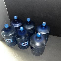 8 water jugs for sale