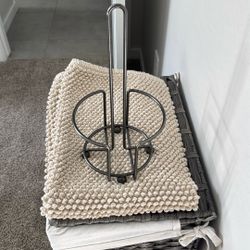 Small Toilet Paper Holder