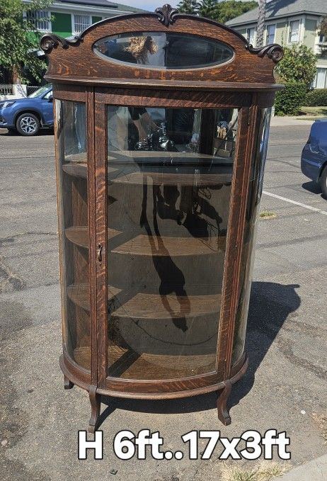 Antique Oak Bow Front China Cabinet with Mirror Backsplash