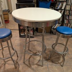 Vintage Table And Chairs
