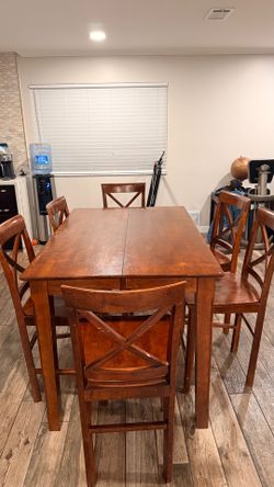 Wooden Expanding Kitchen Table