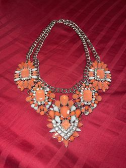Necklace- Costume Jewelry 