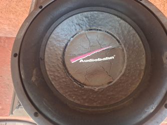 ONE SPEAKER UNA BOSINA AUDIOBAHN DOBLE BOBINA 12 INCHES GOOD CONDICIÓN ABLO ESPAÑOL