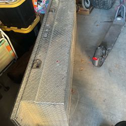 truck tool chest 