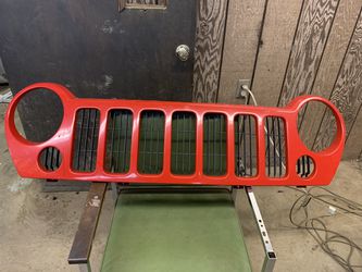 2005 Jeep Liberty Painted Grille Assy for sale