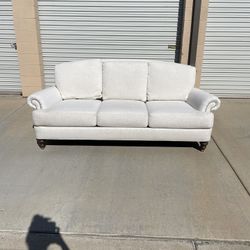 *Free Delivery* Ethan Allen Hyde Couch Sofa 