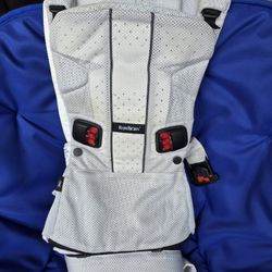 Baby Bjorn Carrier One