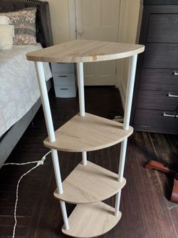 4 story shelf