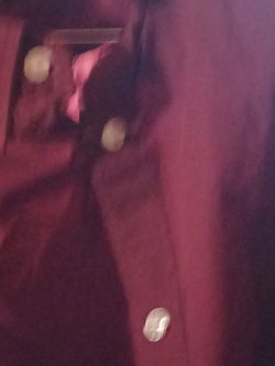 Its is goods dress suilt