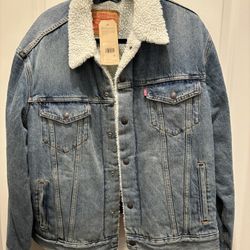 NEW Men’s Levi’s Sherpa Jacket Sz L