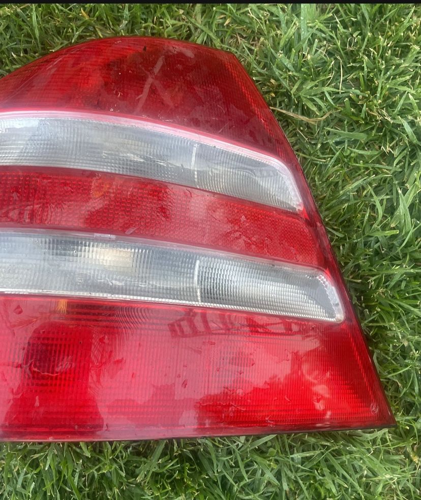Mercedes Benz tail light 1998/2005