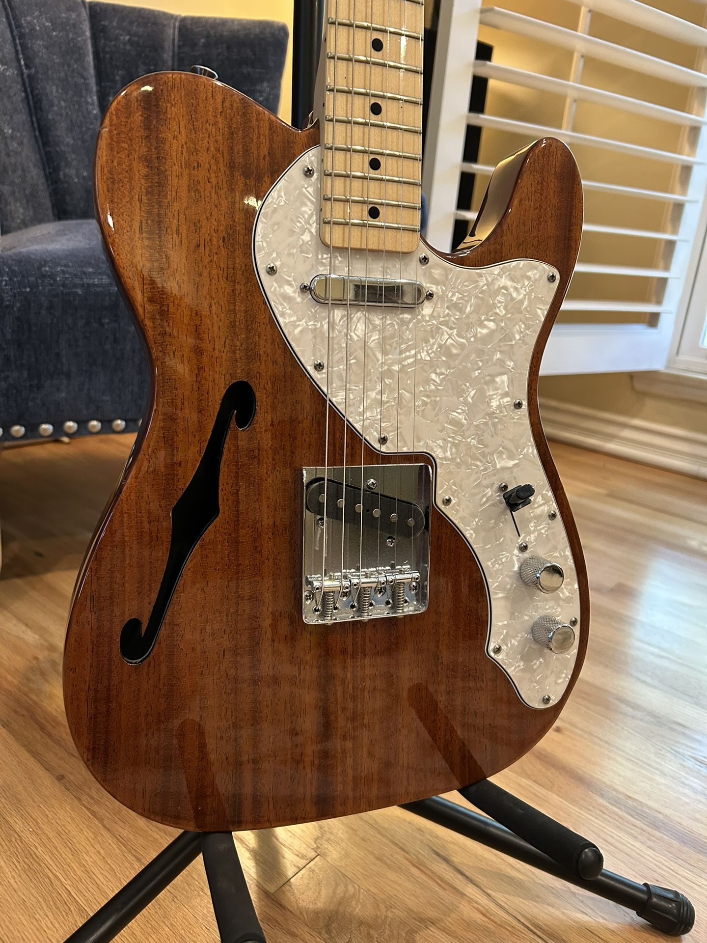 Squier Classic Vibe 60’s Thinline Telecaster Guitar - Excellent