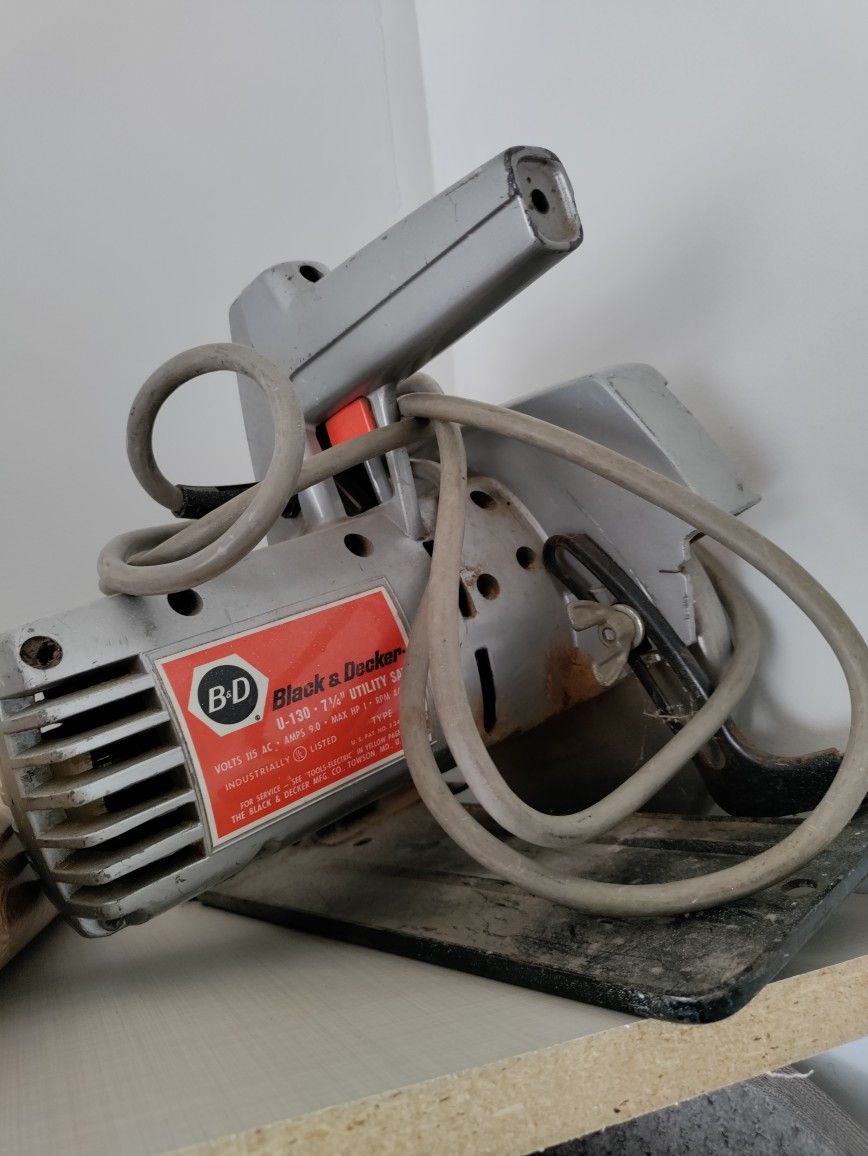 Tools: Circular Saw, Sander