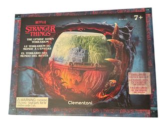 Stranger  things upside down terrarium Netflix