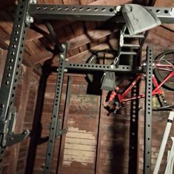 ROGUE FITNESS MONSTER SERIES RACK