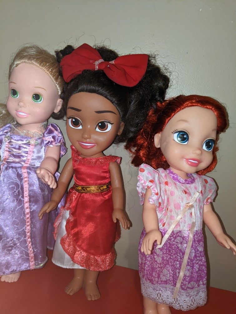 Beautiful Dolls 