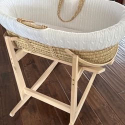 Rocking Bassinet 