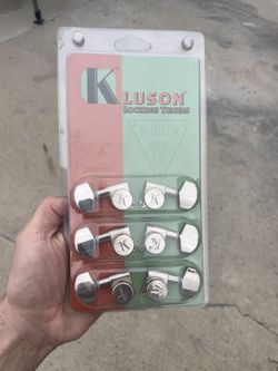 Kluson Locking Tuners for a 3x3 guitar headstock