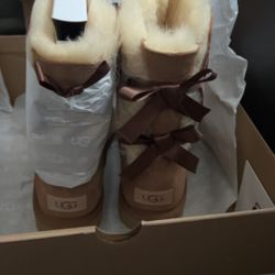 UGG Bailey Bow Boots 