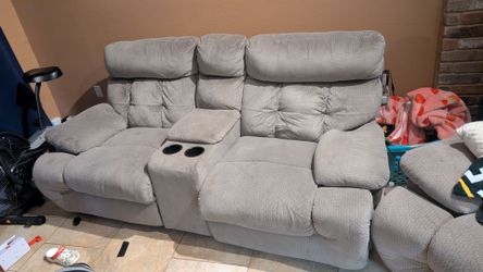 Reclining couches