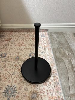 Black heavy paper towel holder