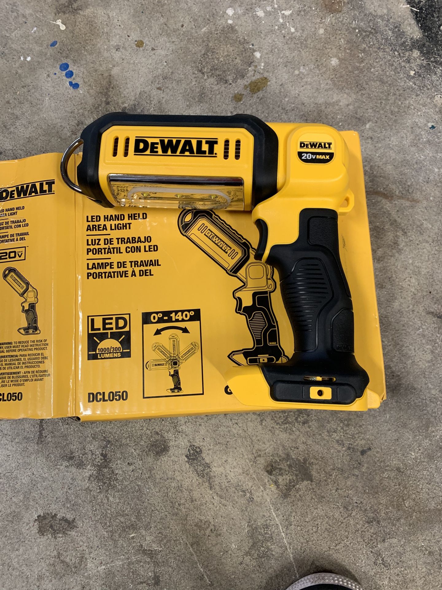 DEWALT 20V MAX Cordless LED Hand Held Area Light