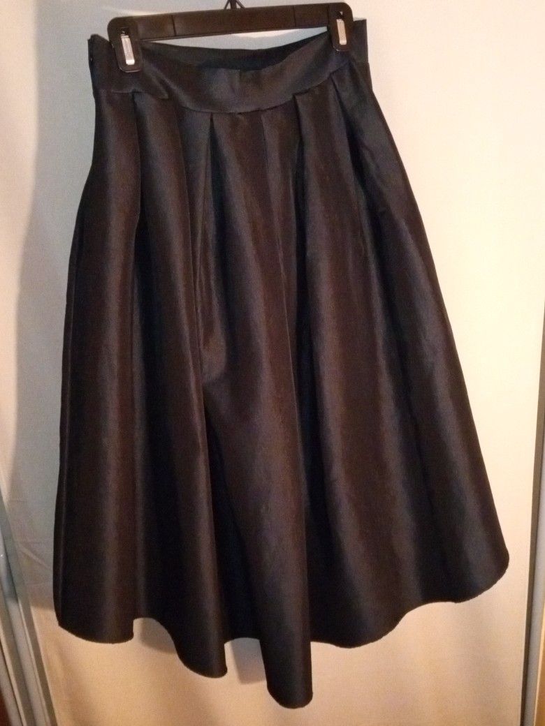 2 High-low Pleated Skirts. Willing To Sale Separately 