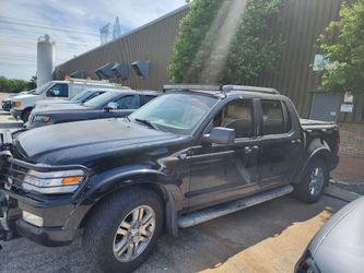Ford Explorer Sport Trac XLT
