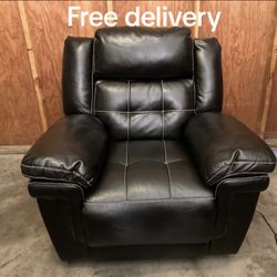 Black Electric Recliner Chair - Free Delivery 