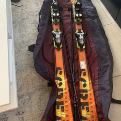 Scream 10 Hot Skis w/travel bag and ski poles