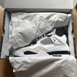 Jordan 4 Military Black