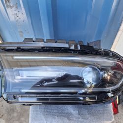15-22 DODGE CHARGER HEADLIGHT RH
