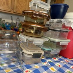 Containers / Toppers