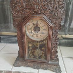 Antique Waterbury Mantle Clock