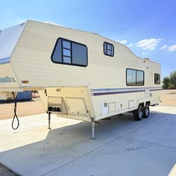 1995 Alpenlite 26ft Super clean