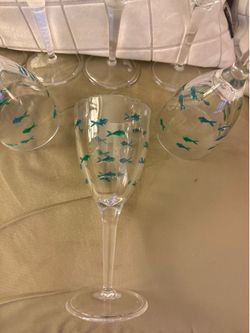 8 New Fish themed Acrylic Wine Glass set with Shell Bowl